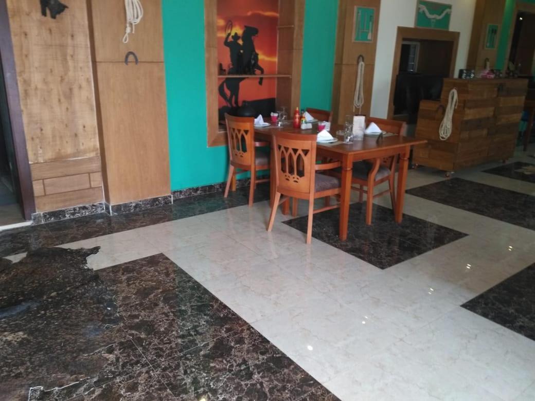 Horizon Loaloat Elnile Hotel Kairó Kültér fotó