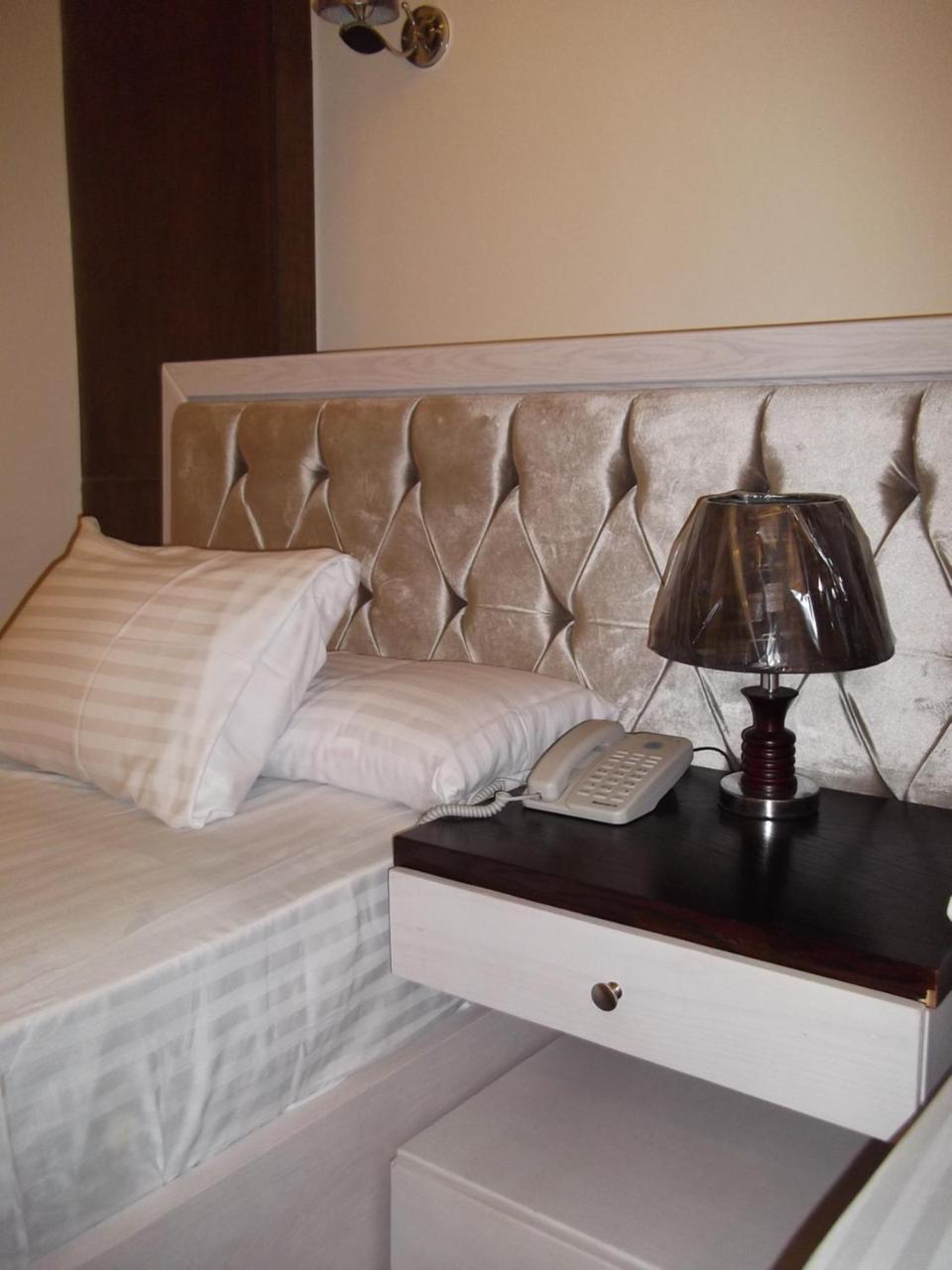 Horizon Loaloat Elnile Hotel Kairó Kültér fotó